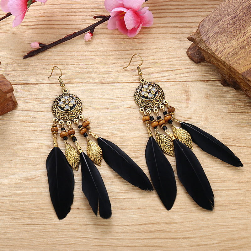 Ethnic Style Retro Earrings Bohemian Vacation Style Antique Alloy Carved Feather Tassel Earrings